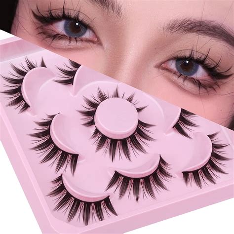 doll lashes.